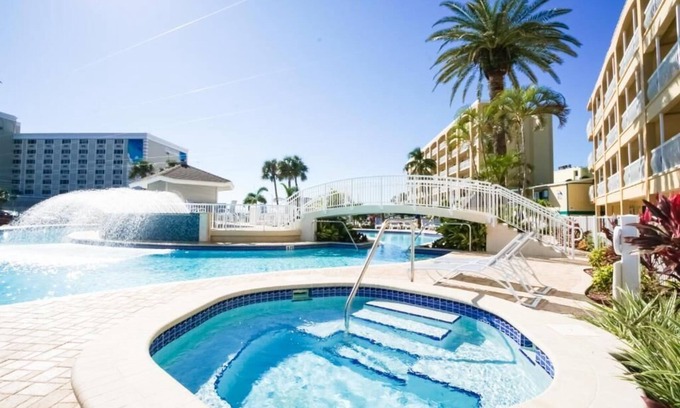 St. Pete Beach Resort | Summer St. Pete Beach Resort Getaway