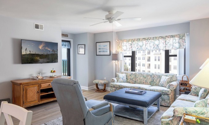 Indian Beach Condo | Summer Winds A-415, Oceanfront Condo in Indian Beach, NC!