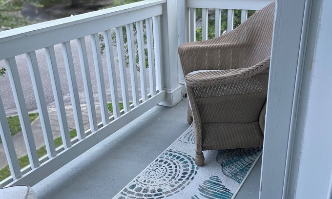 Summerville House | Summerchill House in Summerville is awaiting your arrival