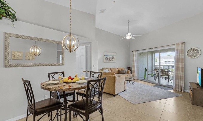 Gateway Apartment | Summerwind Seasonal Condo