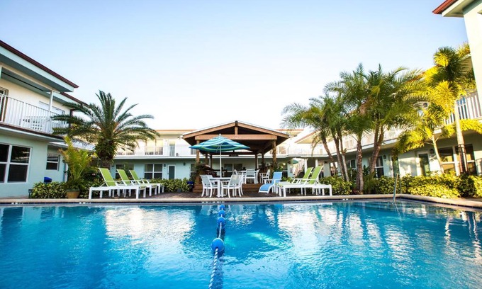 Ocean Ridge Hotel | Sun Dek Beach House