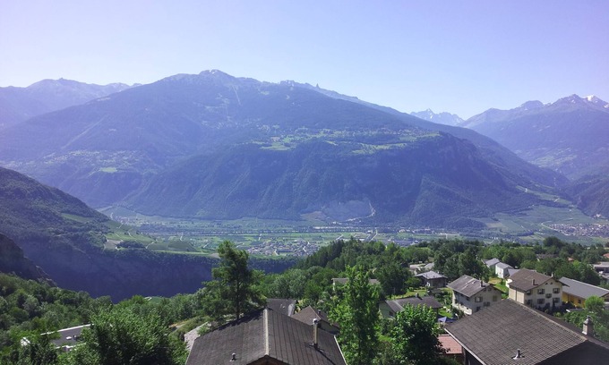 Granges Ski Chalet | Sun Pampered Chalet in Wallis