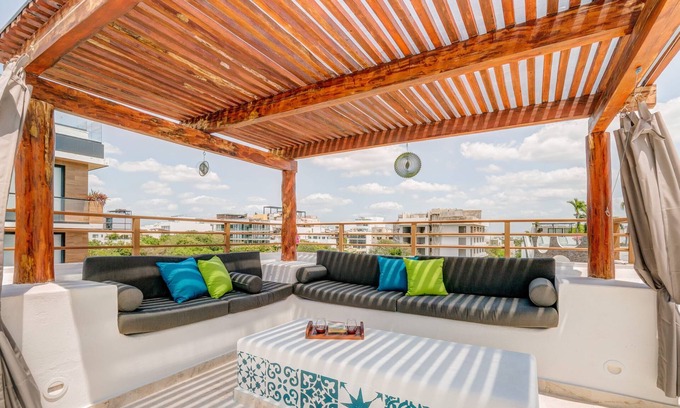 Zazil-ha Condo | Sun-Soaked Rooftop w/Spa & Pool, Steps to 5th Ave