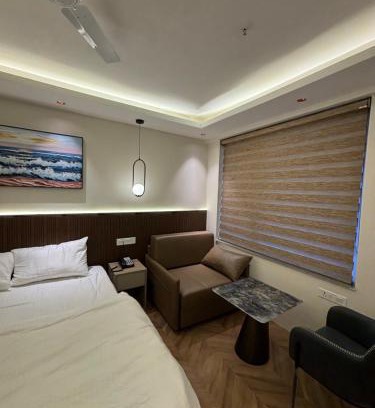 Jaypee Greens Apartment | Sun twilight studio and hotal