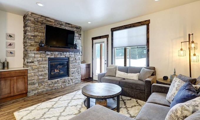 Cle Elum House | Suncadia 2 Bdrm Townhome in Resort Core
