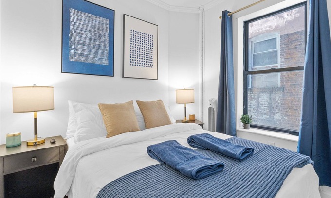 East Village Apartment | Sunny 1BR | 1BA | Heart of East Village