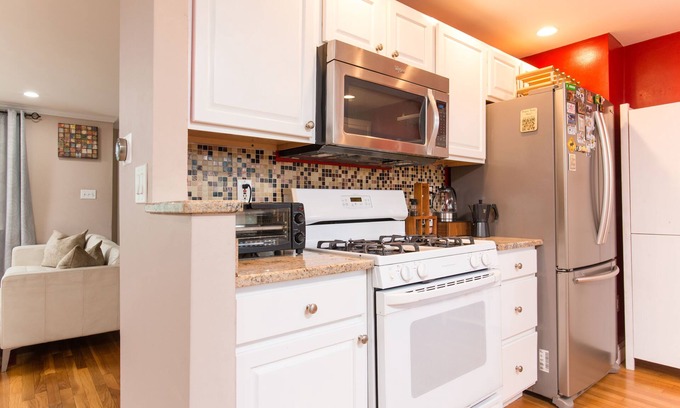 Newton Corner House | Sunny 3BR home near Boston DT and BC W/WiFi EV charger, Sauna