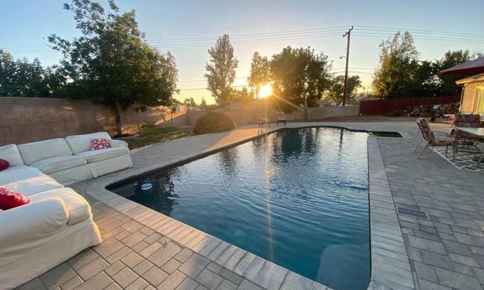 Simi Valley House | Sunny 3BR Retreat: Pool & More
