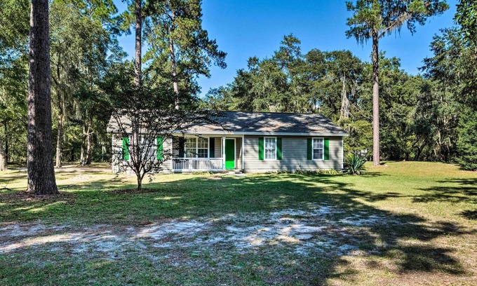 Gainesville House | Sunny Abode, 10 Mi to University of Florida!