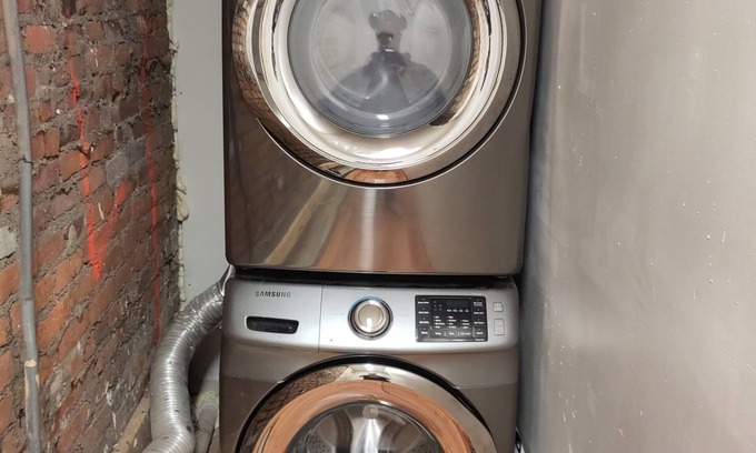 Roxbury Apartment | sunny and oversized in quiet area