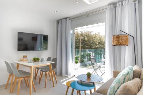 Canyamel Apartment | Sunny apartment 1B with balcony & pool in canyamel