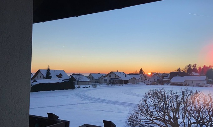 Uehlingen-Birkendorf Apartment | Sunny apartment - discount 25 % from 30 days