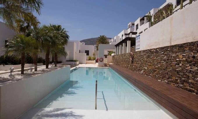 Playa Macenas Apartment | Sunny apartment with privileged terrace
