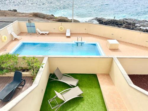 Arenas del Mar House | Sunny Beach Villa - El Medano