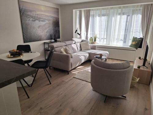 Koksijde-Bad Apartment | Sunny Bells 0102 R-141