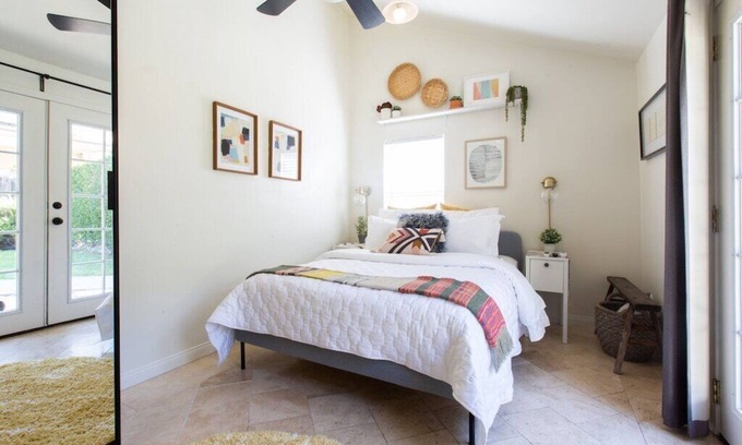 Carlson Park Cottage | Sunny + Cozy Garden Studio in Trendy Culver City