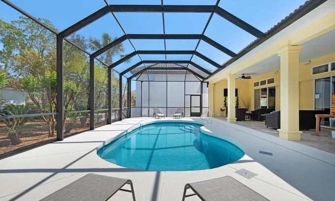 Crystal Beach House | Sunny Days