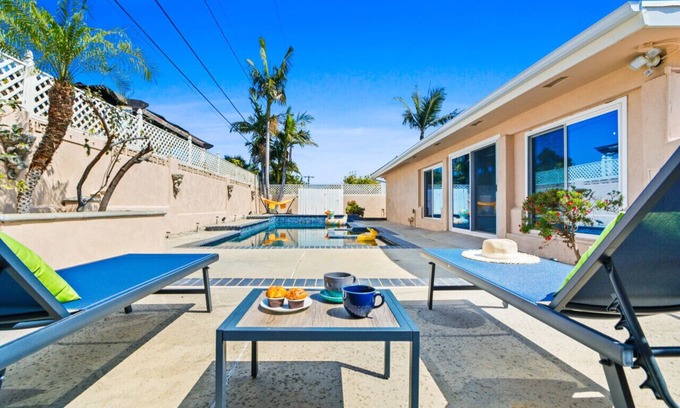 Hacienda Heights House | Sunny Haven Oasis Pool w/tub BBQ - 4 bedrooms, Driveway Parking, Near Ahwingna Trail