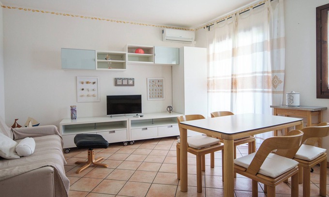 Olbia Apartment | Sunny House - One Bedroom Apartment, Sleeps 4