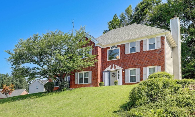 Lithonia House | Sunny Lithonia Home ~ 7 Mi to Stone Mountain Park!