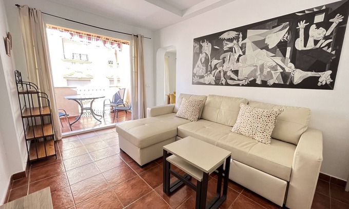 Centro Apartment | Sunny penthouse with terrace in historic center. Cathedral, Picasso, Park and beach