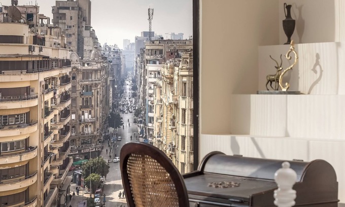 Al-Azbakiyah Apartment | ~Sunny Vintage Haven" Dual Balcony, Panoramic View Cairo's Gem