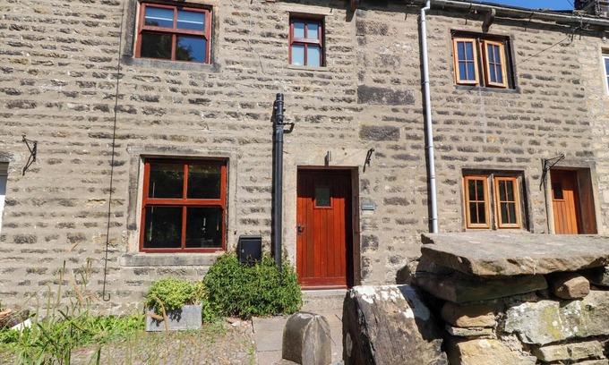 Fourstones Near Bentham Cottage | SUNNYBROOK COTTAGE, pet friendly in Bentham, Yorkshire
