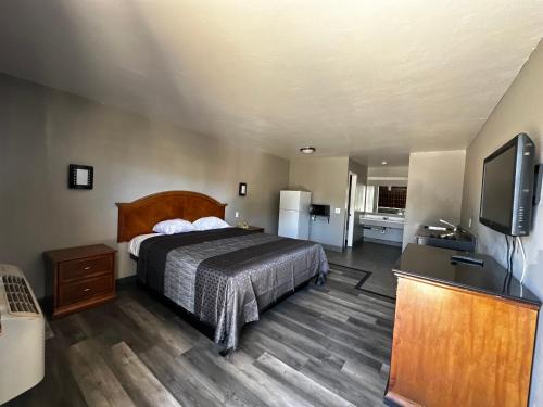 San Bernardino Hotel | Sunpark Inn & Suites