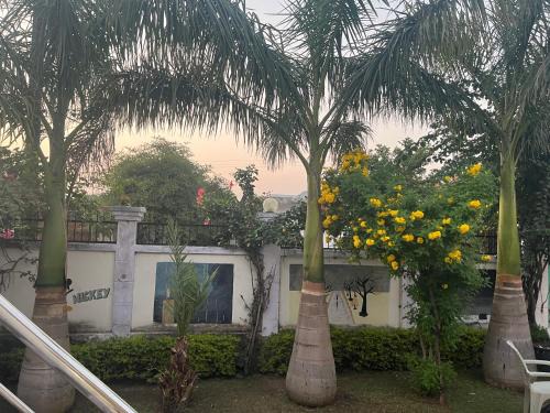 Khajuraho Bed & Breakfast | Sunrise Bed & Breakfast