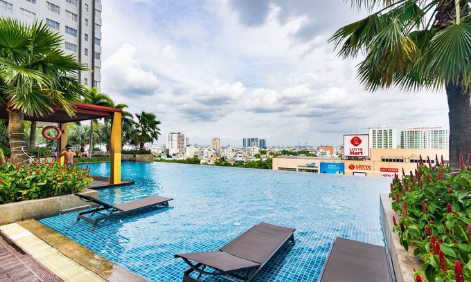 District 7 Apartment | Sunrise City Central By Dhome
