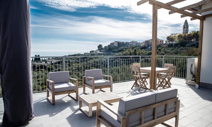 Cipressa Apartment | Sunrise