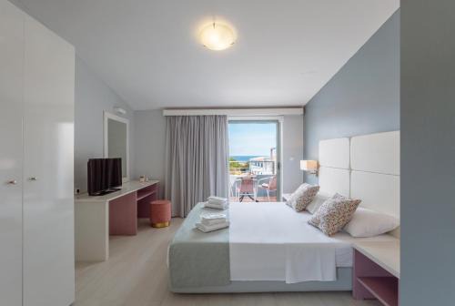 Platanias Town Hotel | Sunrise Village Hotel - All Inclusive