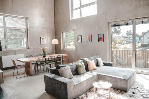 Memmingen Apartment | Sunset Club - LOFT - 155 m2 Sichtbeton - Zentral