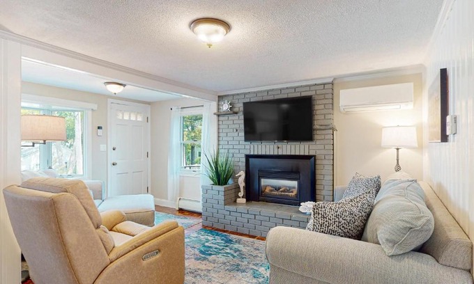 Wareham House | Sunset Cove Retreat