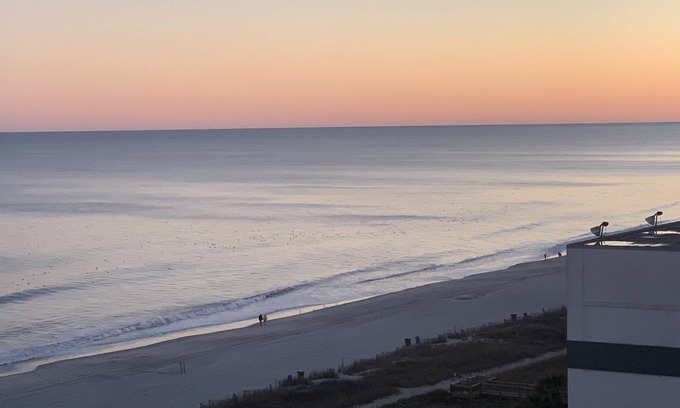 Myrtle Beach Condo | Sunset Getaway *Newly Renovated* Full Ocean View Condo