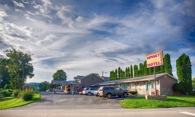 Murphy Hotel | Sunset Motel