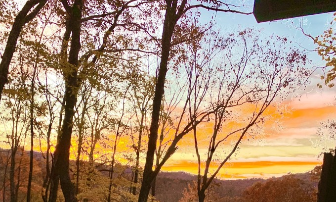 Blue Ridge Cabin | “Sunset On Aska”-Mountain View’s★Hot Tub★Fireplace
