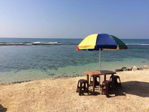 Matara House | Sunset Surfing Beach Resort