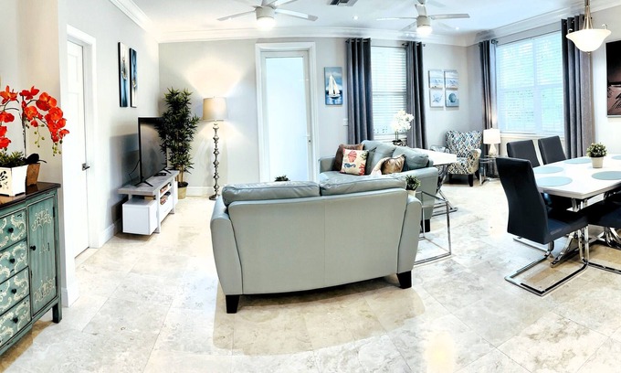 Palm Cay Villa | Sunset Villa in Exclusive Palm Cay Beachfront Resort- A Retreat w/Pool Access