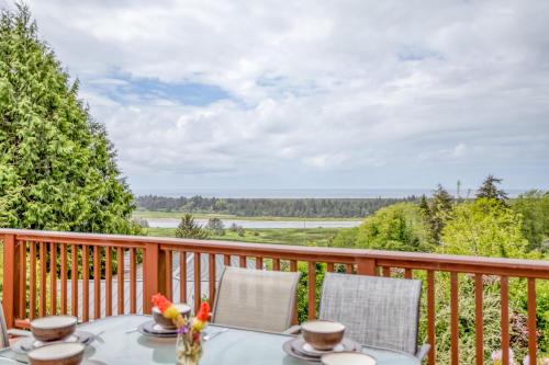 Pacific City House | Sunset Vista Mar - Meredith Lodging