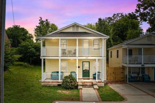 New Bern House | Sunshine Manor