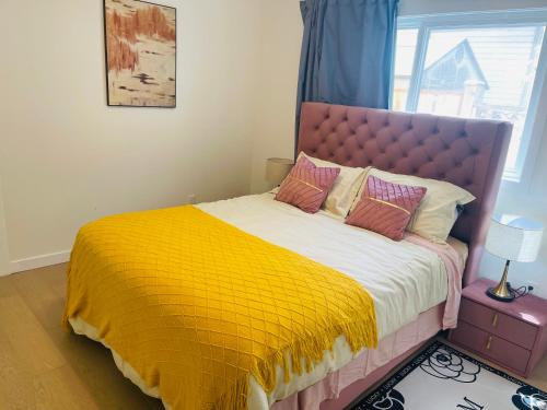 Richmond House | Sunshine Rooms in Richmond