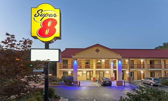 Decatur Hotel | Super 8 by Wyndham Decatur/Dntn/Atlanta Area