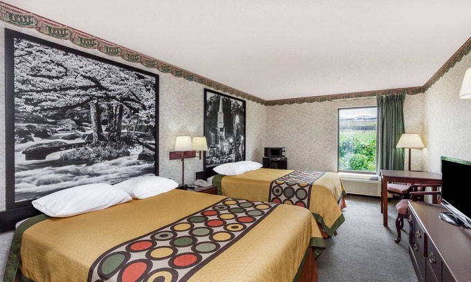 Erwin Hotel | Super 8 by Wyndham Erwin