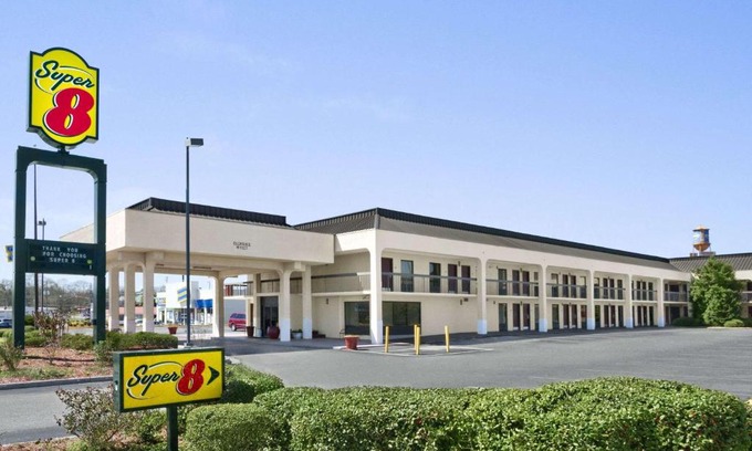 Oxford Hotel | Super 8 by Wyndham Oxford