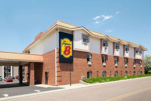 Briargate Hotel | Super 8 by Wyndham Colorado Springs/Afa Area