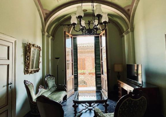 Monteroni d'Arbia Apartment | Super attico della Brigata Spendereccia!
