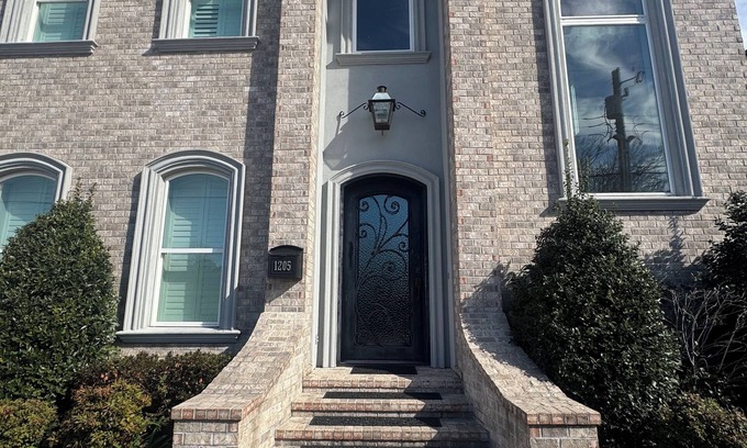 Bonnabel Place House | Super Bowl - 10 minutes from superdome!