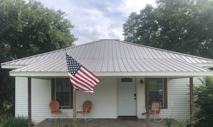 Sweetwater House | Super charming home in Sweetwater