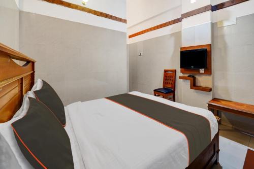 Gandhipuram Hotel | Super Collection O Skry Hotels Gandhipuram